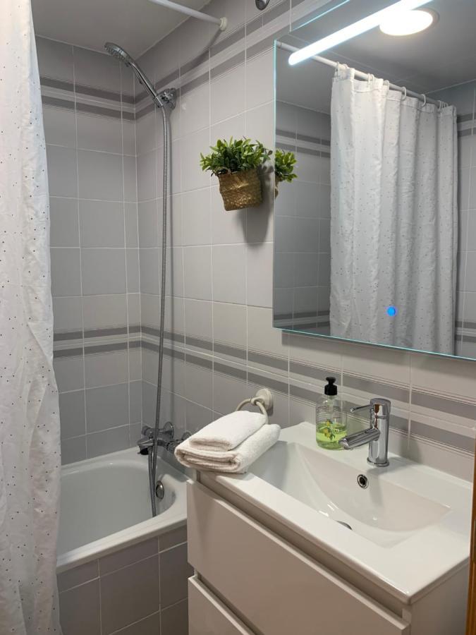Apartamento Con Vistas Al Mar - Wifi - Aire Acondicionado Empuriabrava Exterior foto